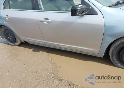 2011 Ford Fusion Hybrid from USA, damaged, VIN 3FADP0L30BR123857